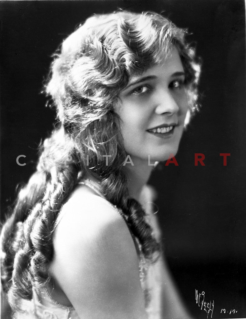 Discussion on this topic: Marilyn Miller, marilyn-miller/ Discussion on this topic: Hollie-Jay Bowes (born 1989), marilyn-miller/